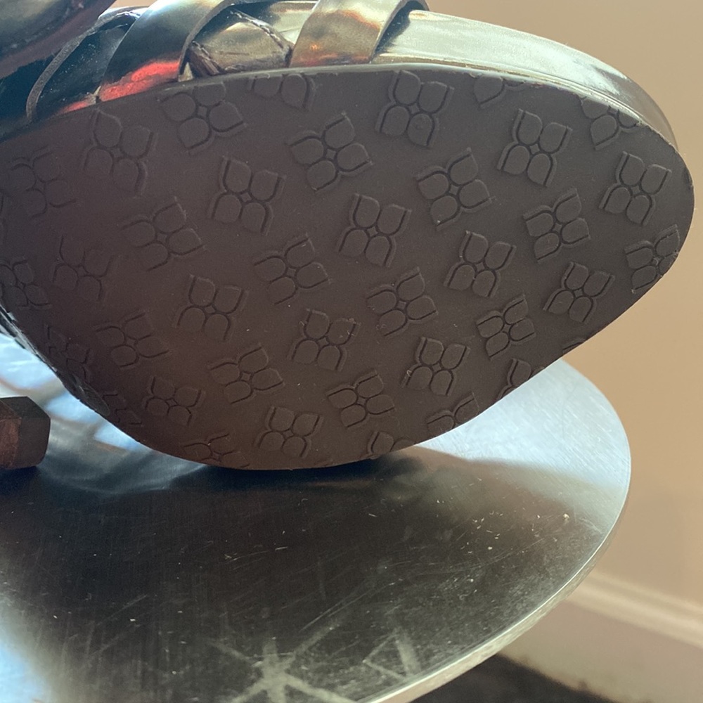 NEW BCBGMAXAZRIA MANDY PLATFORM SANDALS - Picture 10 of 16